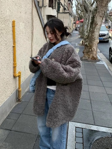 2024 autumn and winter lazy fur mid-length stand-up collar cotton thickened lamb plush eco-friendly fur coat for women