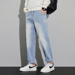 New autumn and winter loose denim trousers for men with fleece