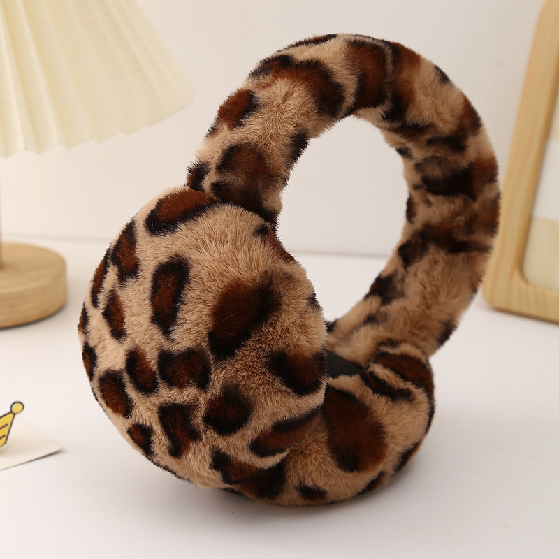 Foldable earmuffs for men and women in winter, warm, windproof and antifreeze, overall removable memory headband, leopard print plush ear bag