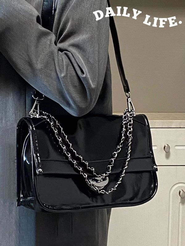 Niche high-end armpit bag hand-held women's 2024 new chain versatile large-capacity shoulder bag crossbody bag