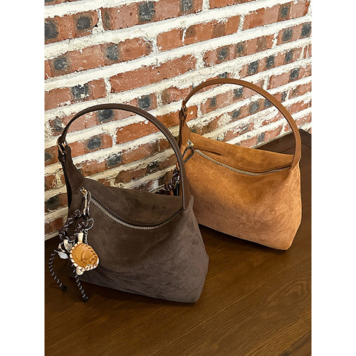 Autumn and winter Korean version retro frosted suede dumpling bag new high-end women's commuter shoulder crossbody bag