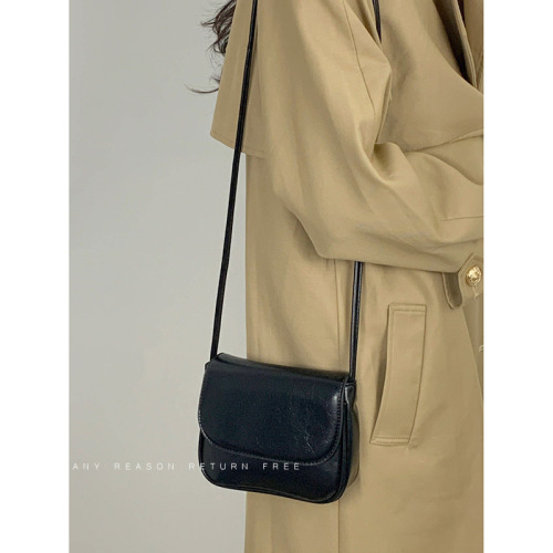 Korean retro fashion shoulder crossbody bag 2024 new ins style high-end simple and versatile red small square bag