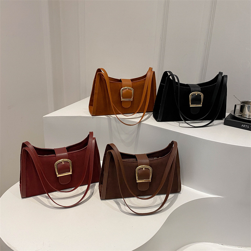 Shoulder underarm bag for women, large capacity niche design commuter bag for women, Korean style shoulder bag, new frosted crescent bag for women