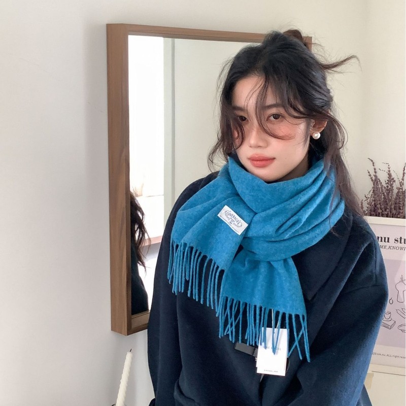 2024 Autumn and Winter New 100% Solid Color Wool Scarf Women's Winter Tassel Narrow Version Korean Women's Atmosphere Wear for Couples