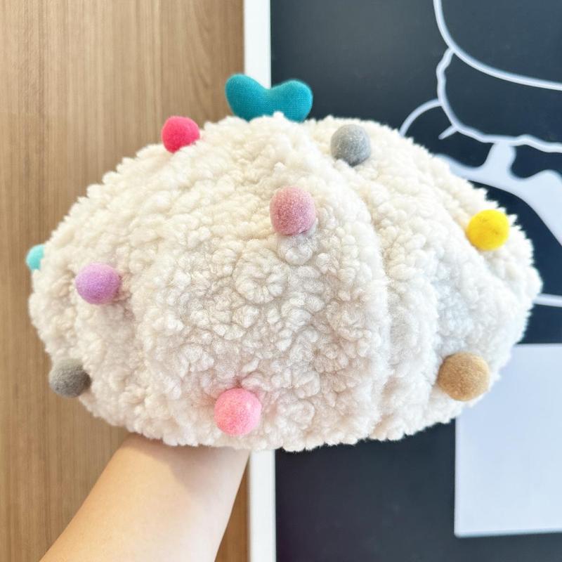 Sweet jelly beans, cute lamb velvet beret hat for women with large head circumference, versatile beret hat, autumn and winter pumpkin hat