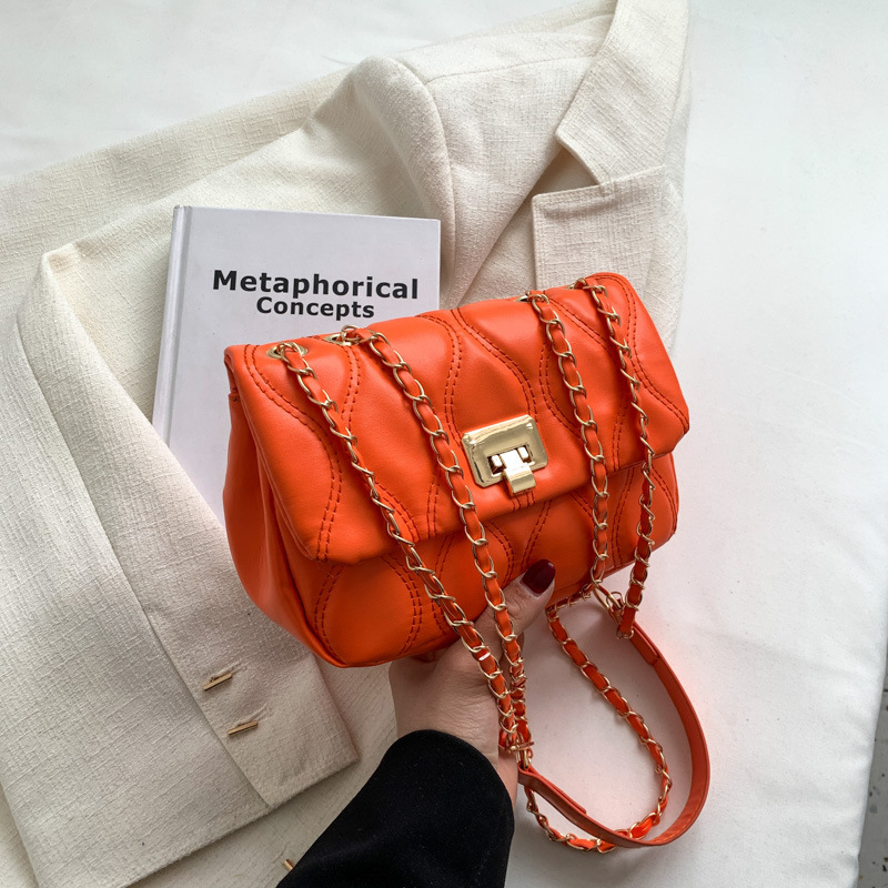 Retro style lock small square bag new solid color fashionable temperament chain bag simple casual shoulder crossbody bag