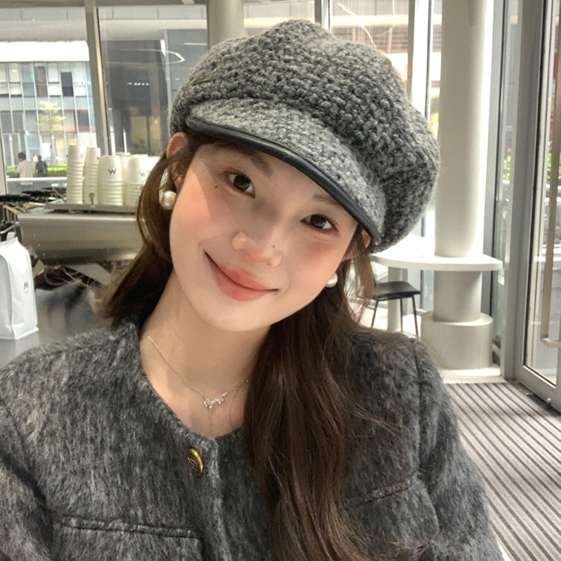 Liangfang 2024 Autumn and Winter Gray Knitted Beret Showing Face Small Big Head Waist Painter Octagonal Hat