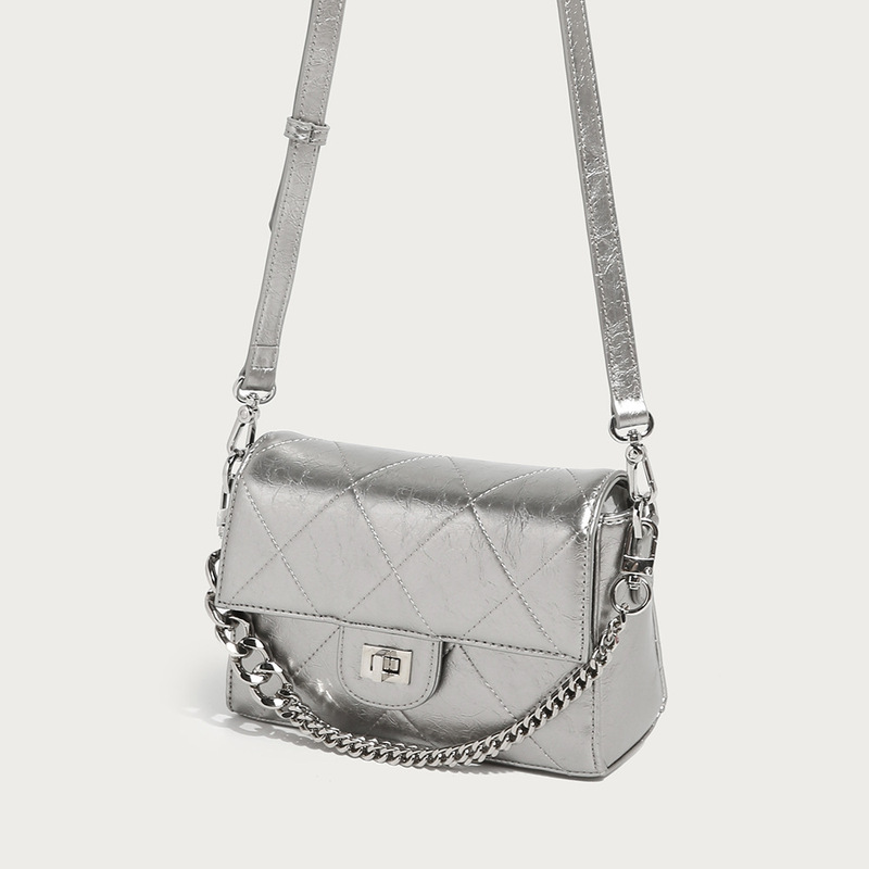 New fashionable live broadcast women's bag design metal chain small square bag trendy fashion light luxury single shoulder crossbody