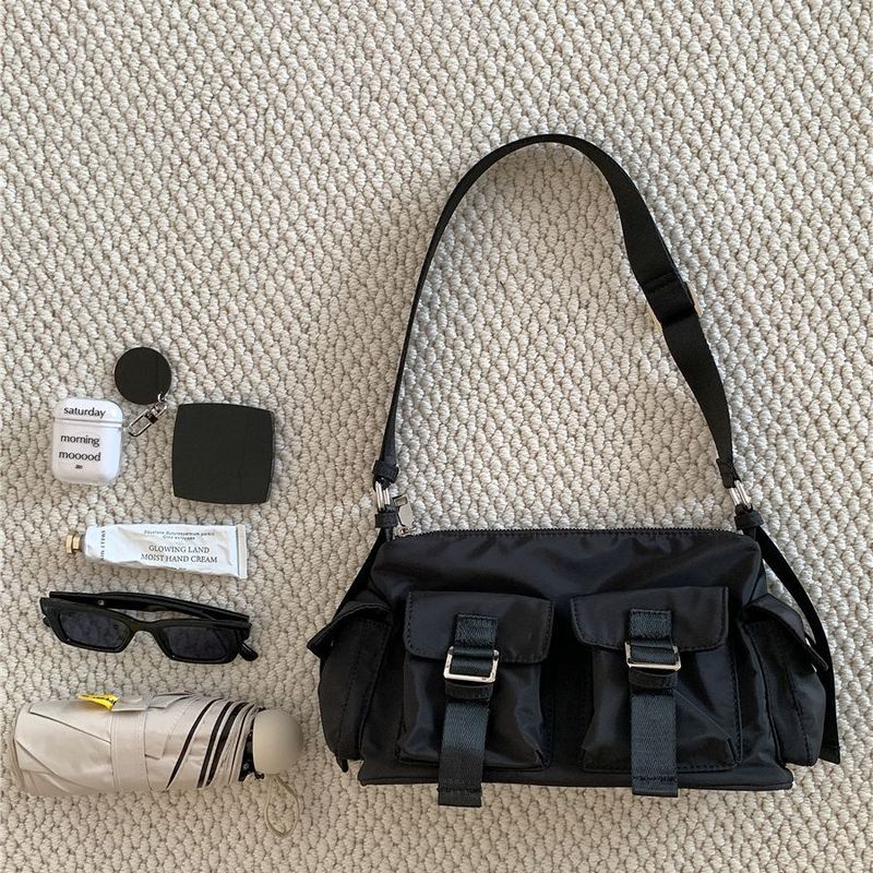 New multi-pocket nylon armpit bag for women niche shoulder bag for women versatile large capacity Korean style trendy crossbody bag