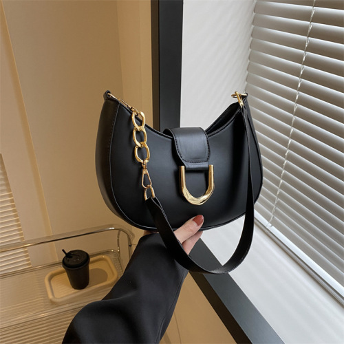 Simple and fashionable solid color shoulder bag for women  summer commuting texture armpit bag casual dumpling bag trendy