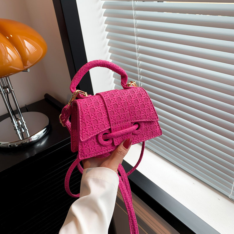 Casual simple shoulder bag niche women's bag crossbody bag autumn new bag women's fashion Korean version small square bag