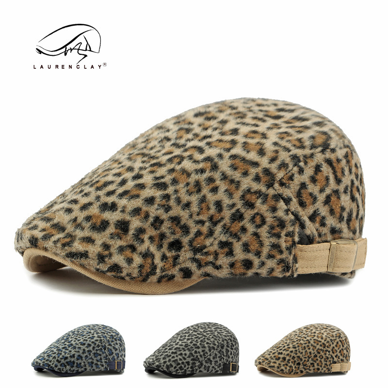 Autumn and winter leopard print hats for women, British retro berets, casual versatile forward hats, personalized peaked hats for trendy men