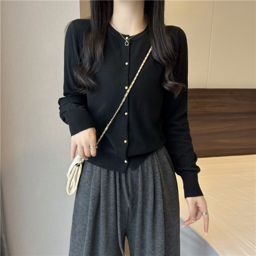Korean style round neck loose knitted cardigan for women autumn single breasted sweater with small gold buttons