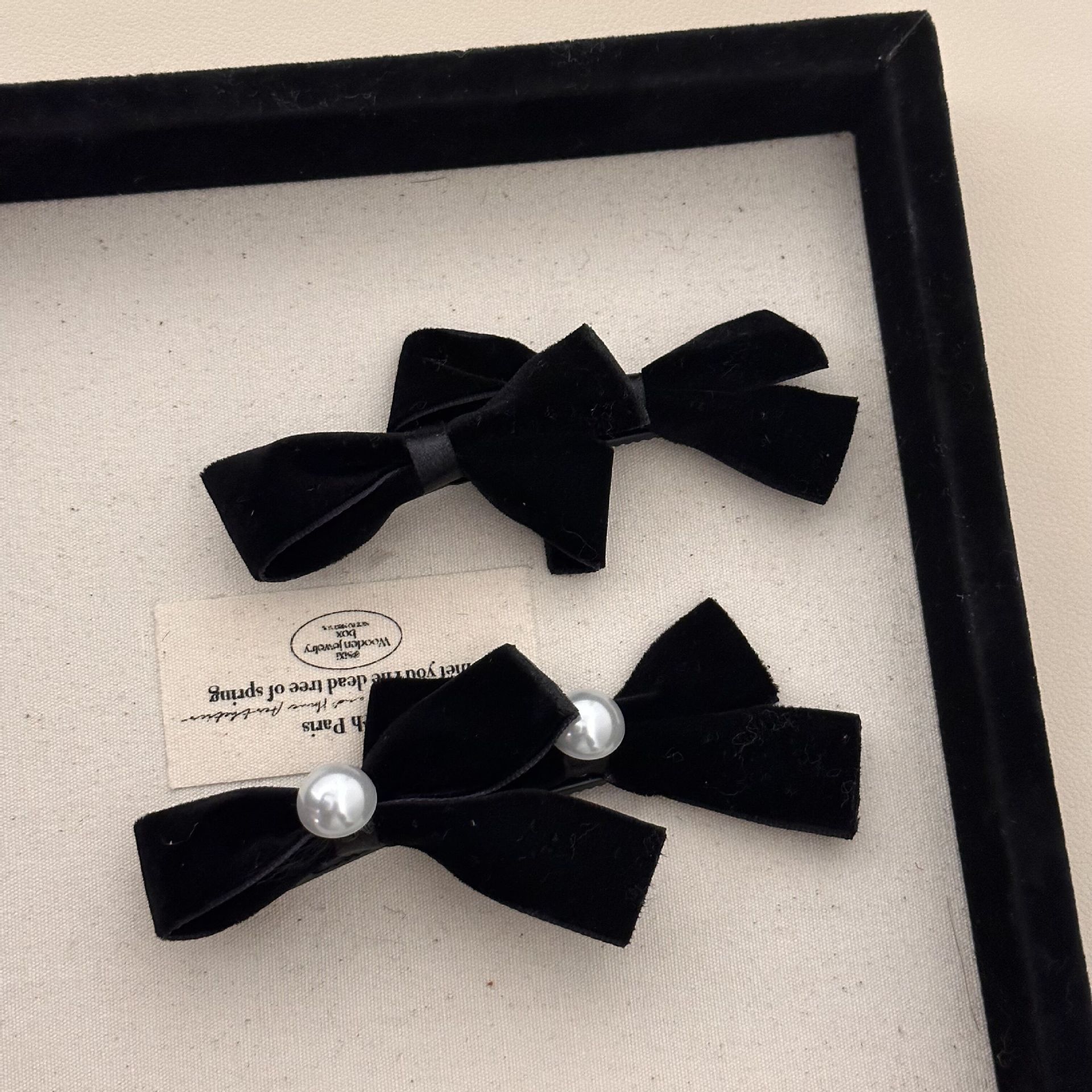 Korea's new simple temperament velvet pearl black small fragrance sweet bow edge clip bangs hair clip hair accessories
