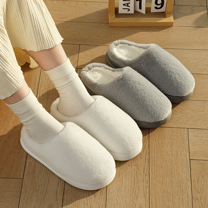 Furry slippers for women in autumn and winter new style plus velvet to keep warm at home non-slip soft bottom solid color confinement shoes cotton slippers