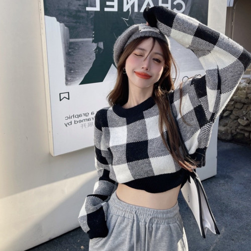 New short checkerboard checkered bottoming sweater for women, spring, autumn and winter outer wear, foreign-style tops and sweaters