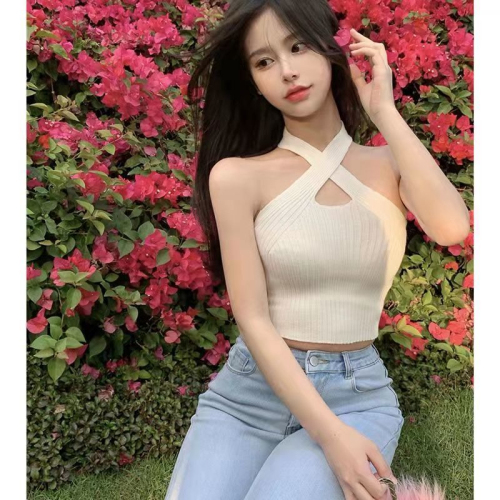 Pure lust style sexy cross halter knitted small camisole for women in autumn and winter with tube top sleeveless top bottoming shirt
