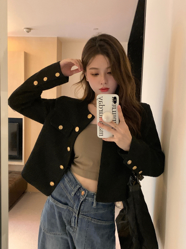 Small fragrant style thickened jacket for women's winter new French short high-end style street-fried temperament versatile top