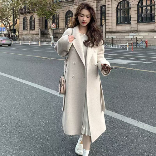 Tweed coat for women woolen coat in autumn and winter high-end small person off-season Hepburn style Korean thickened new style