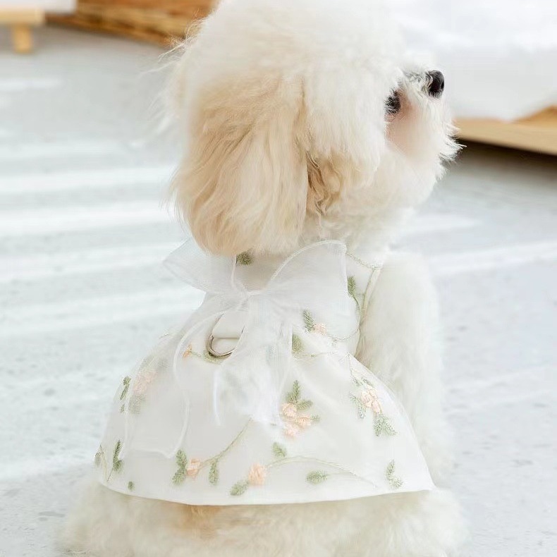 Pets can pull flower princess style skirt Teddy Bichon bear small puppy dog ​​summer clothes thin