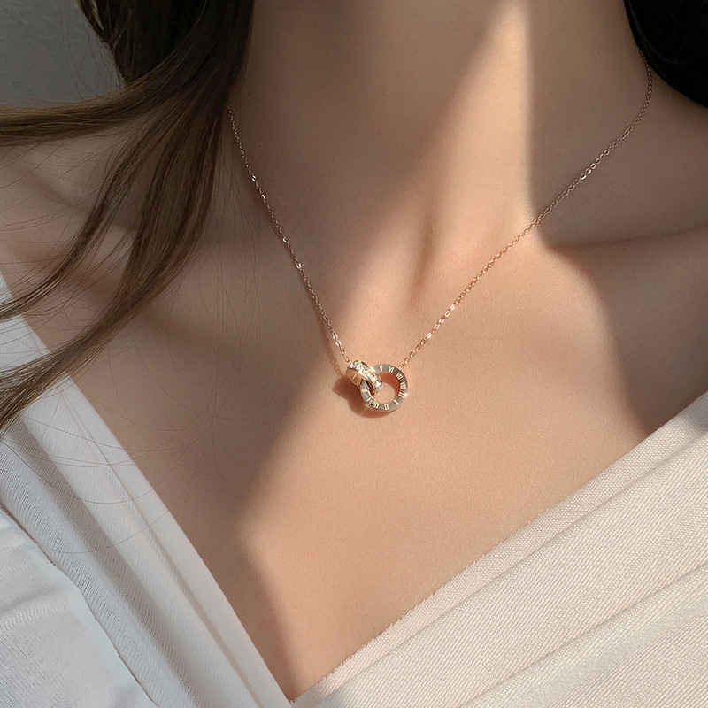 Roman double ring necklace for women summer light luxury niche collarbone chain design digital pendant necklace new titanium steel necklace