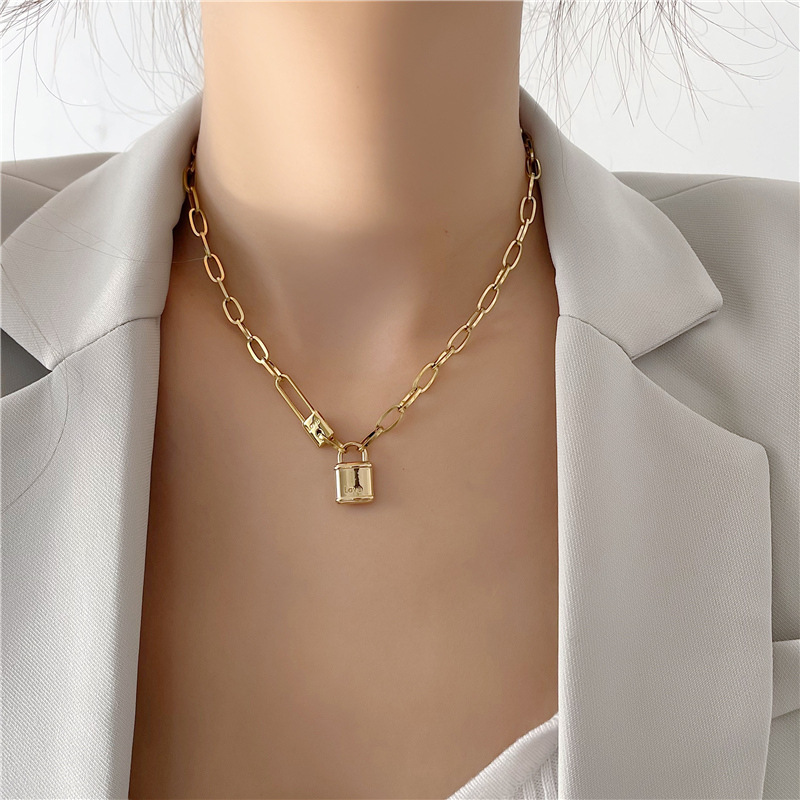 Niche design sense pin lock necklace female trendy internet celebrity ins hip-hop cold style chain clavicle chain sweater chain