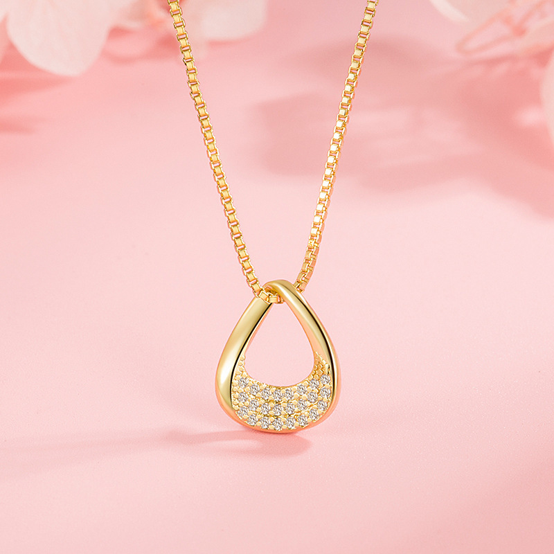 Diamond-inlaid water drop necklace unique geometric pendant for women new high-end niche design retro sweater chain