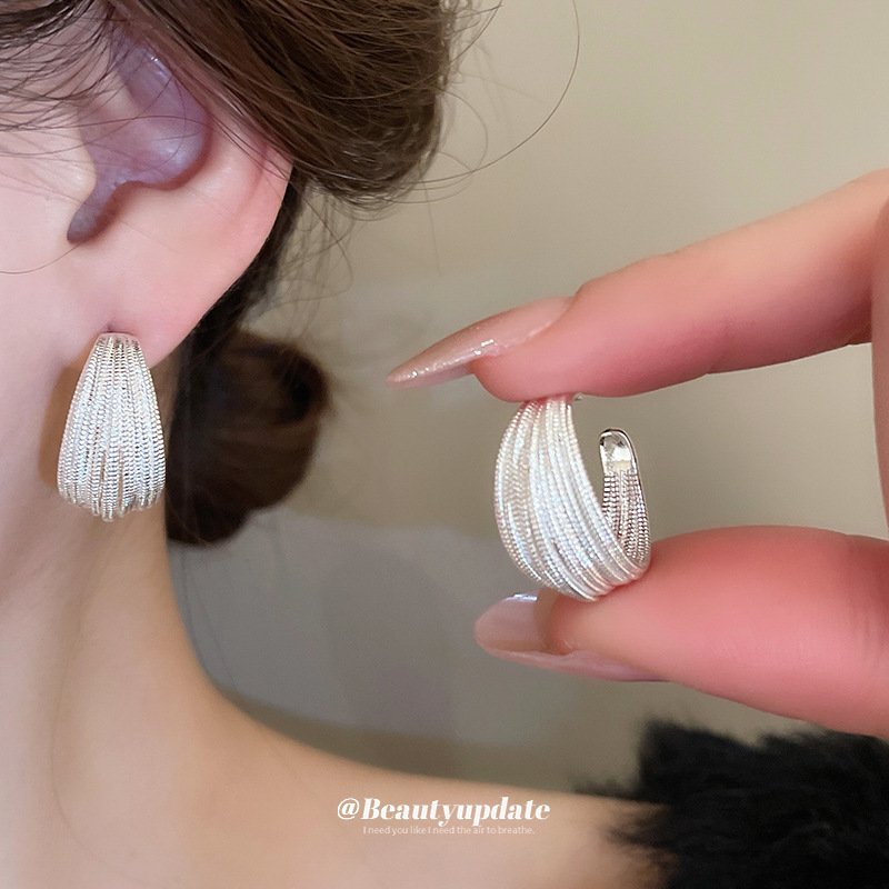 Silver needle simple cross-border C-shaped earrings niche personalized design earrings for women fashion versatile earrings light luxury high-end