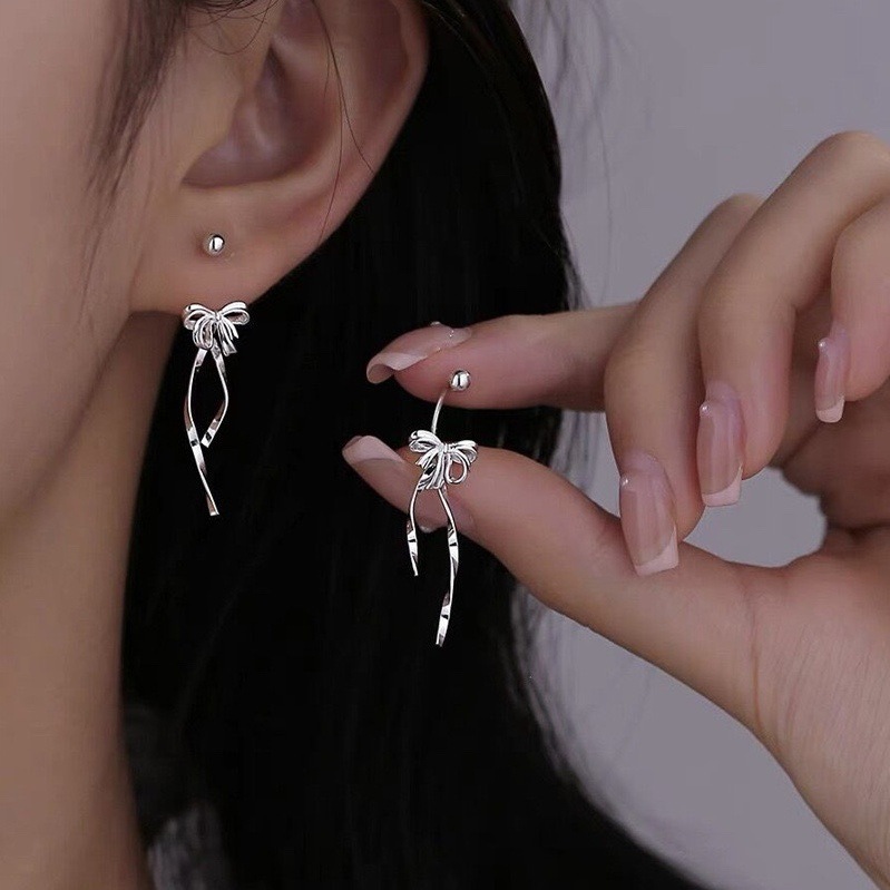 Ribbon bow earrings for women, sweet screw screw buckle earrings high-end earrings niche tassel earrings