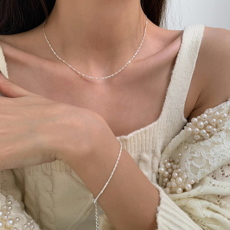 Simple and fresh bracelet for women's flashing vegetarian chain bracelet for women's niche design without pendant simple and versatile style