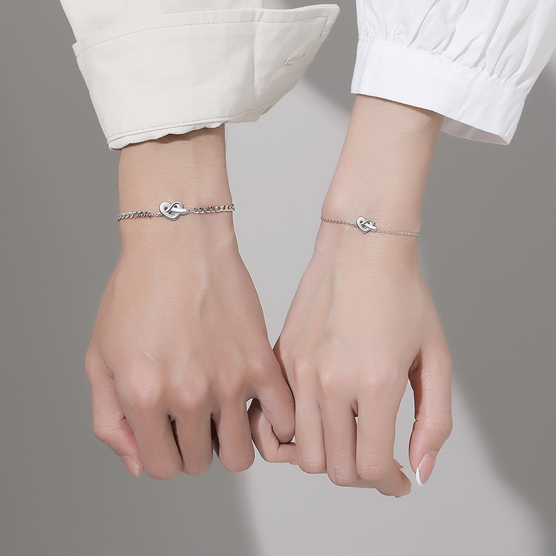 Concentric knot couple bracelet ins cold style intertwined love bracelet love simple niche handpiece new style