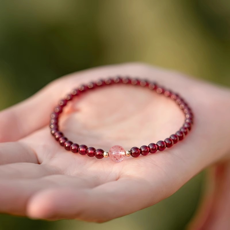 Natural wine red true garnet bracelet for women's strawberry crystal transport beads for women's multi-circle multi-layer crystal bracelet