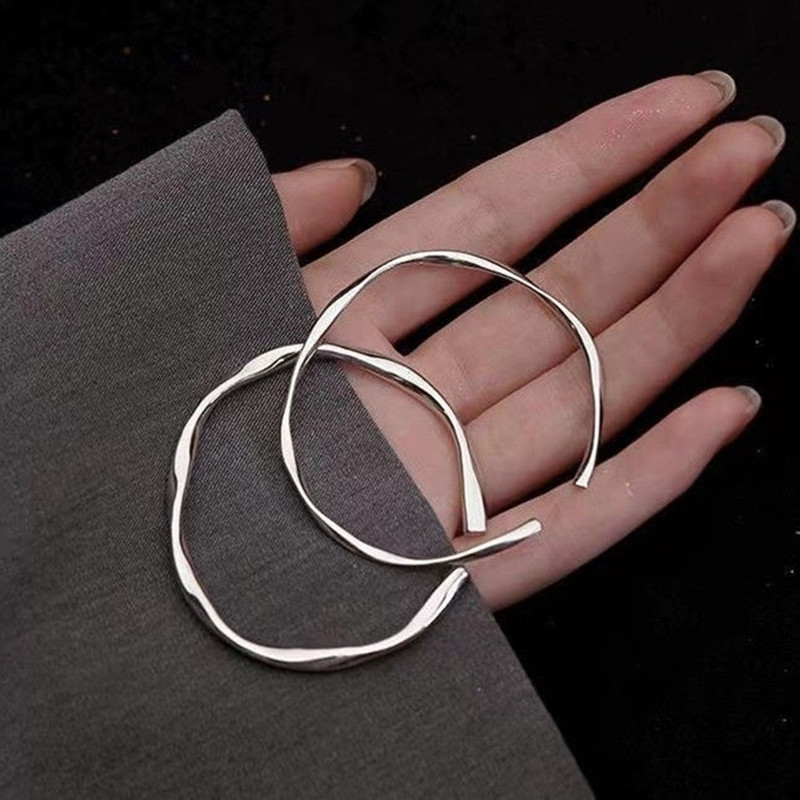 Mobius glossy twist ring bracelet light luxury niche design sense open mouth women's bracelet