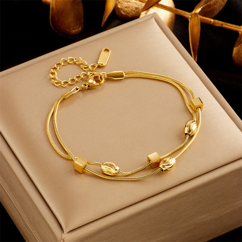 Niche fashion exquisite small irregular geometric titanium steel chain double-layer bracelet