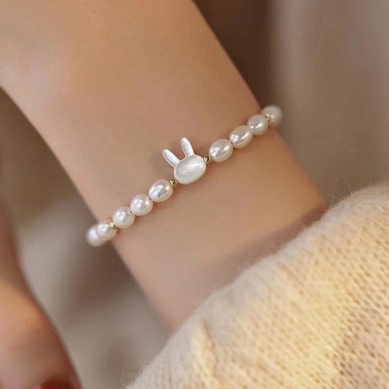 Tamsui Pearl Cute Rabbit Bracelet Personalized Bracelet Temperament Simple Small Fresh Bracelet Women