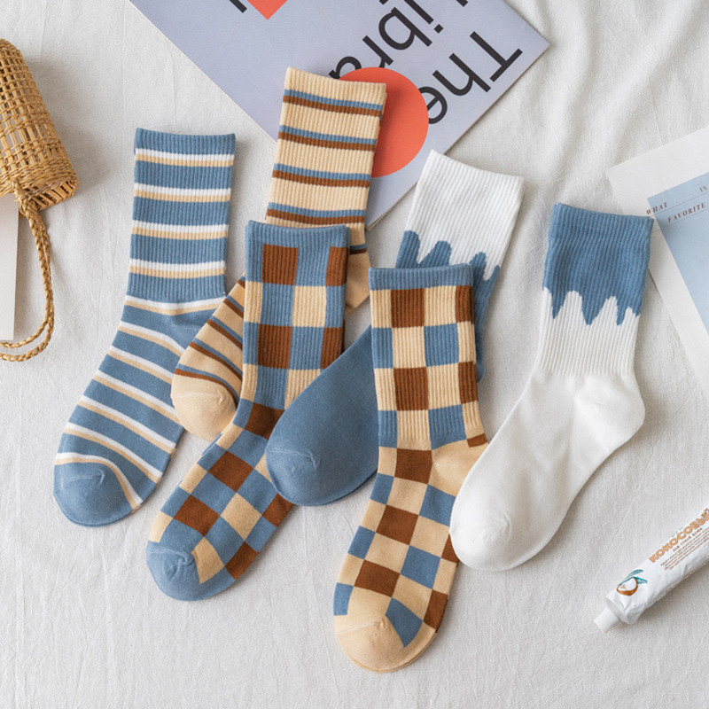 Spring and summer medium tube INS trendy socks for women British plaid fashion women's socks