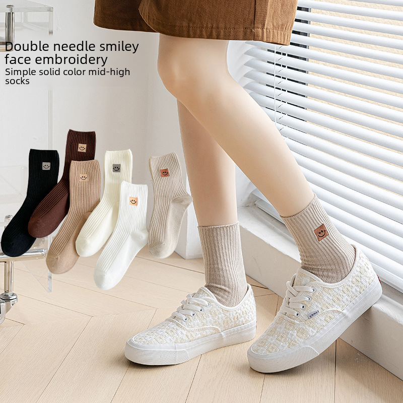 Socks for women's spring and summer thin breathable medium tube socks embroidered cotton socks double needle pine socks for women