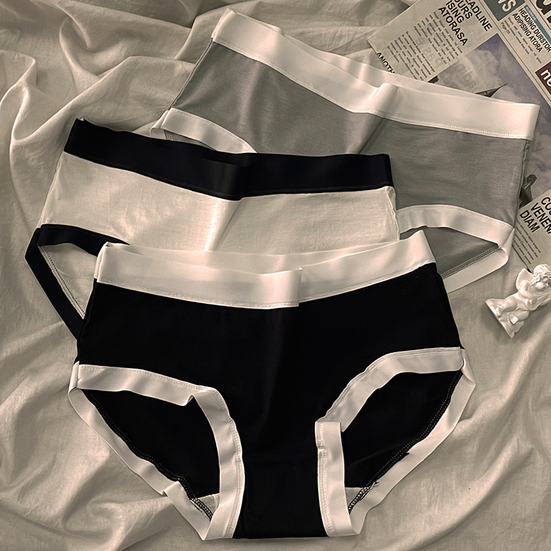 Minimalist Black, White and Gray Women's Modal Mid-waist Underwear Girl's Scarlet-free Pure Cotton Cramp Breathable Briefs