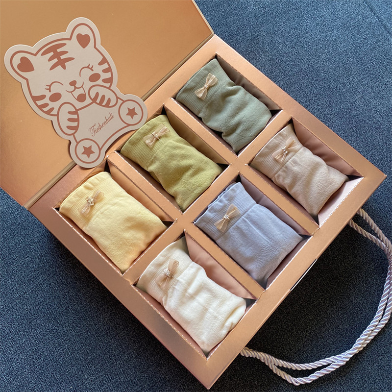 New style of celebrity 3.0 silk underwear for women moisturizing and maintaining comfortable breathable pure cotton antibacterial boxed women's briefs