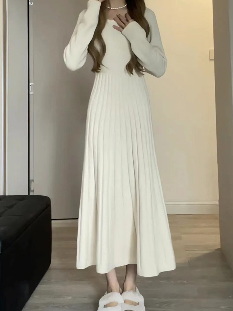 Long-sleeved knitted sweater dress for women in autumn and winter new style with base high-end long skirt