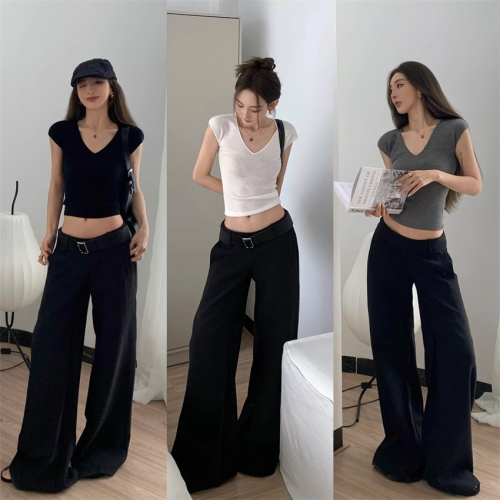 Summer new v-neck short knitted short-sleeved T-shirt top slim and casual and fashionable Korean top for women