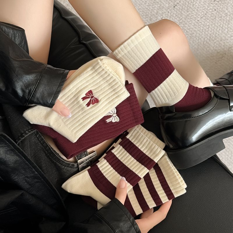 Red socks for women's middle socks burgundy casual versatile stockings in spring and autumn