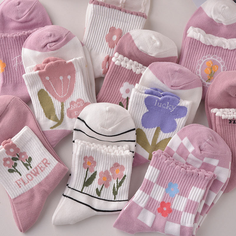 Socks for women's mid-tube sweet and versatile ins trendy tulip cute stockings college style women's socks