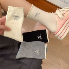 New style bubble-shaped silver silk bow for women in summer versatile embroidery mid-tube socks sweat-absorbing pile socks