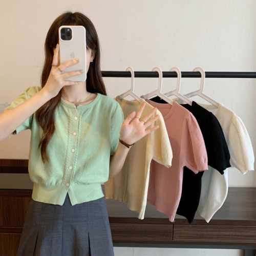 Green short-sleeved sweater women's summer shoulder T-shirt cardigan thin design niche chic short top