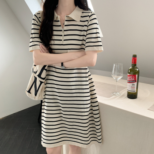 Summer women's French style this year's popular Polo collar loose striped versatile knitted short skirt trendy