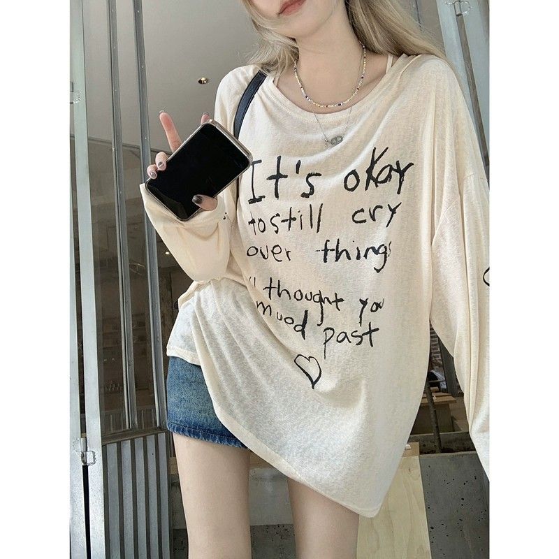 【Summer must-have】American retro letter printing long-sleeved T-shirt for women in spring and autumn lazy loose thin sunscreen shirt air conditioning shirt top