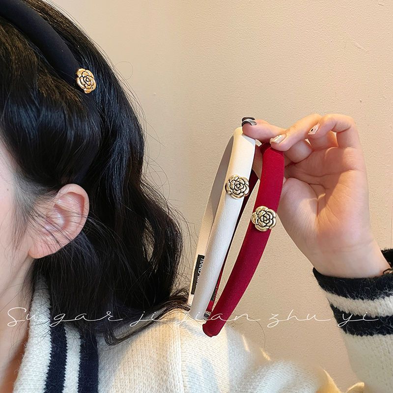 【1118 people collect】Light luxury retro camellia face washing hairband for women with high skull top small fragrance style hair card temperament celebrity hairband autumn and winter