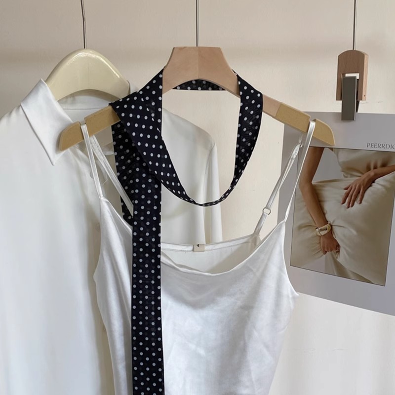 Korean version of playful and versatile polka dot long scarf scarf spring and autumn photo decoration scarf belt fashionable outfit accessories