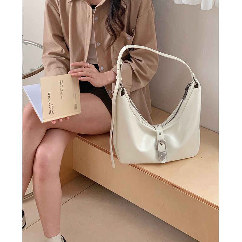 Premium bag 2024 new large capacity fashionable simple and versatile commuter one-shoulder crossbody bag niche underarm French style